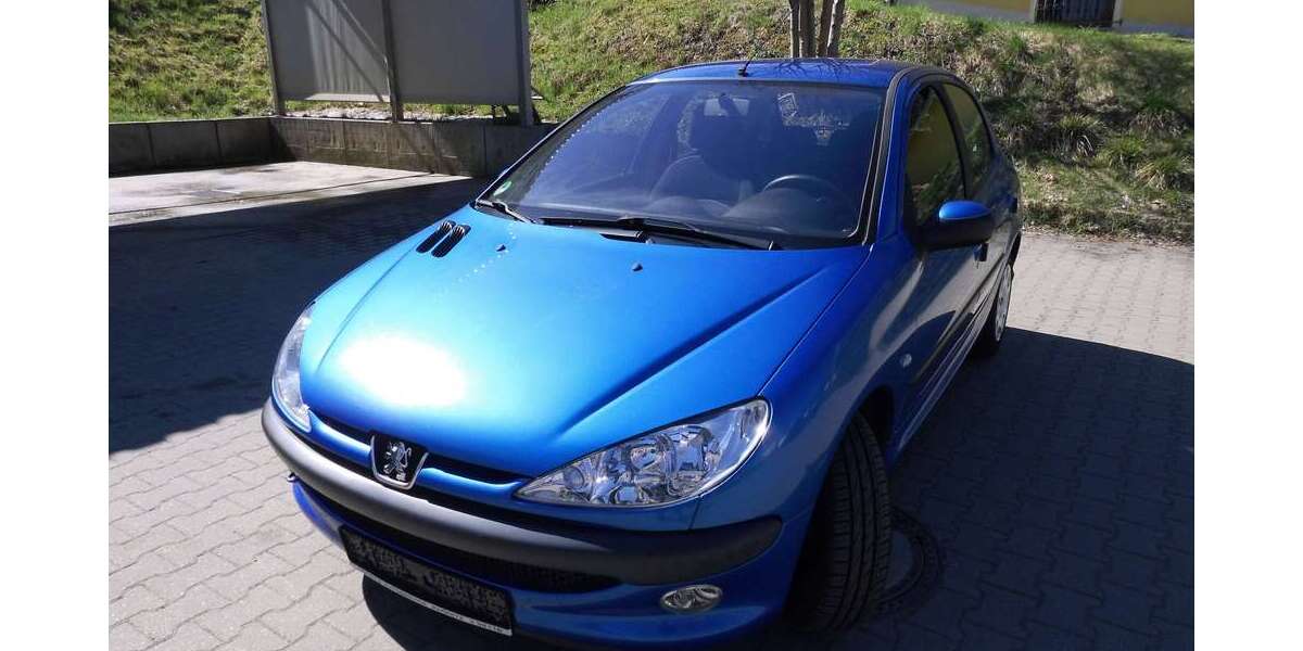 Peugeot 206 46.000 km 2.500 &euro; Zwönitz 08297