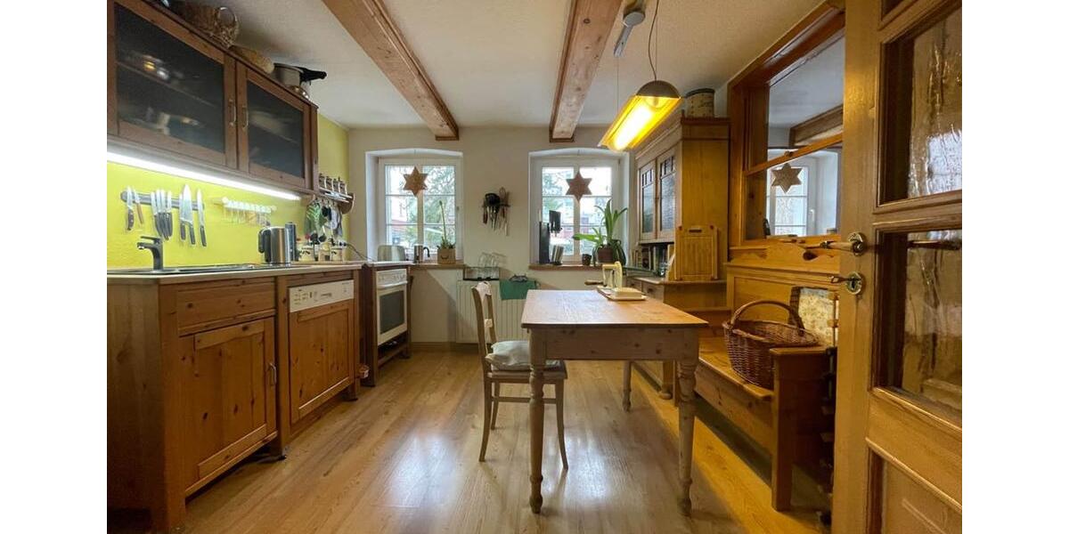 liebevoll gepflegtes kleines Reihenhaus mit historischem Charme 5 zimmer