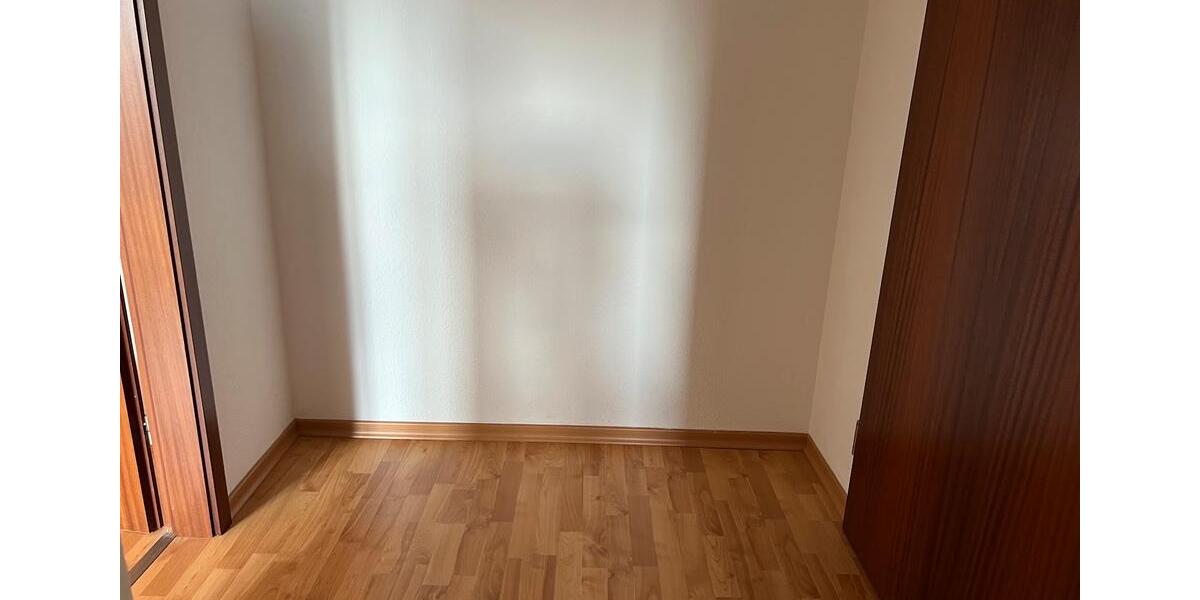 Dachgeschoßwohnung Chemnitz Hilbersdorf - 1 Zimmer, 53 m&sup2;, 260&euro; | Angebot:25976344