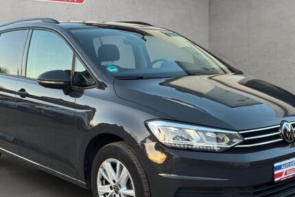 VW Touran 93.373 km 23.999 &euro; Brand-Erbisdorf 09618