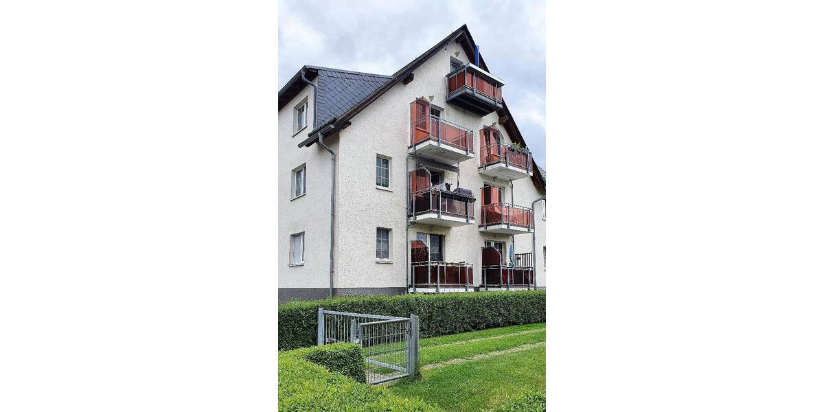 Drei Mehrfamilienhäuser mit insgesamt 18 Wohnungen - vollvermietet - 4 zimmer