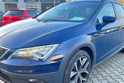 Seat Leon 195.858 km 9.390 &euro; Chemnitz 09113