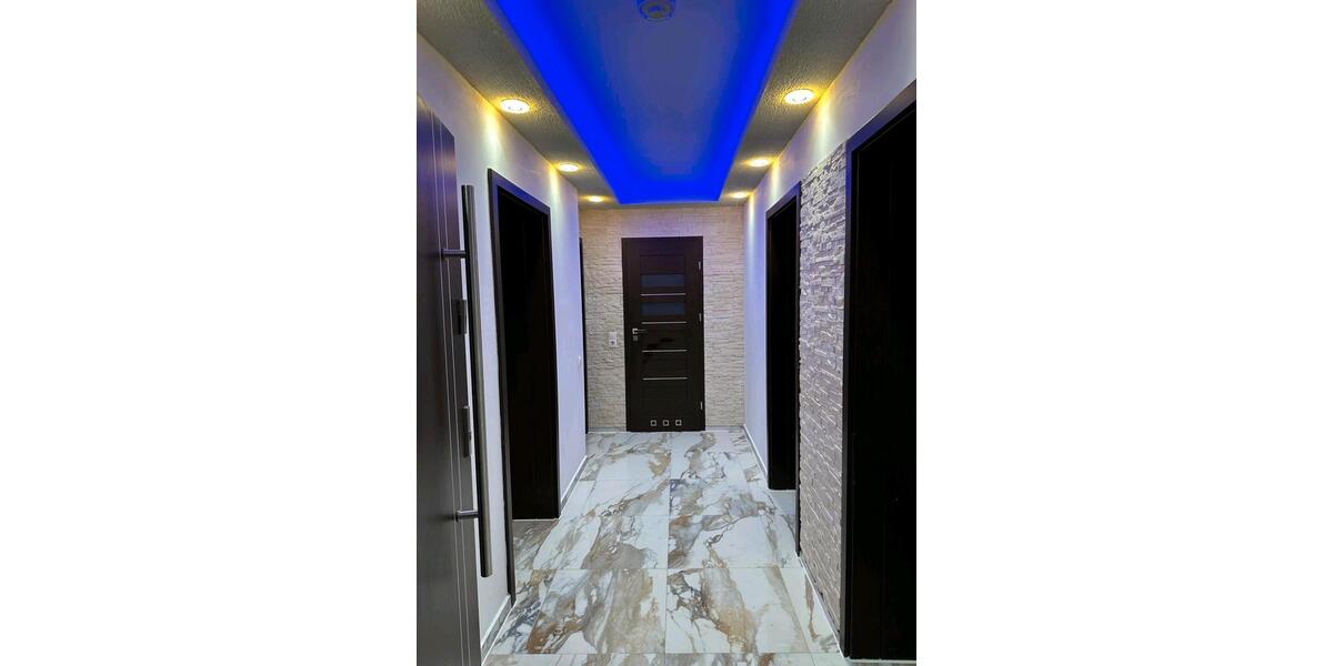 Dachgeschoßwohnung Chemnitz Helbersdorf - 4 Zimmer, 90 m&sup2;, 585&euro; | Angebot:26203372