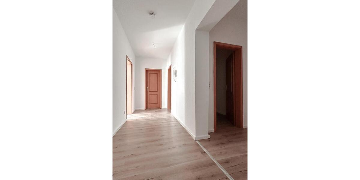 Etagenwohnung Chemnitz Altendorf - 4 Zimmer, 117 m&sup2;, 765&euro; | Angebot:22614610
