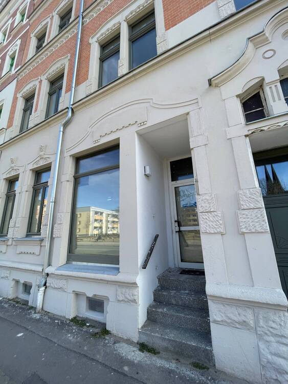 ALLES NEU LadenBüroBar mit seperatem Eingang am Sonnenberg-Kiez