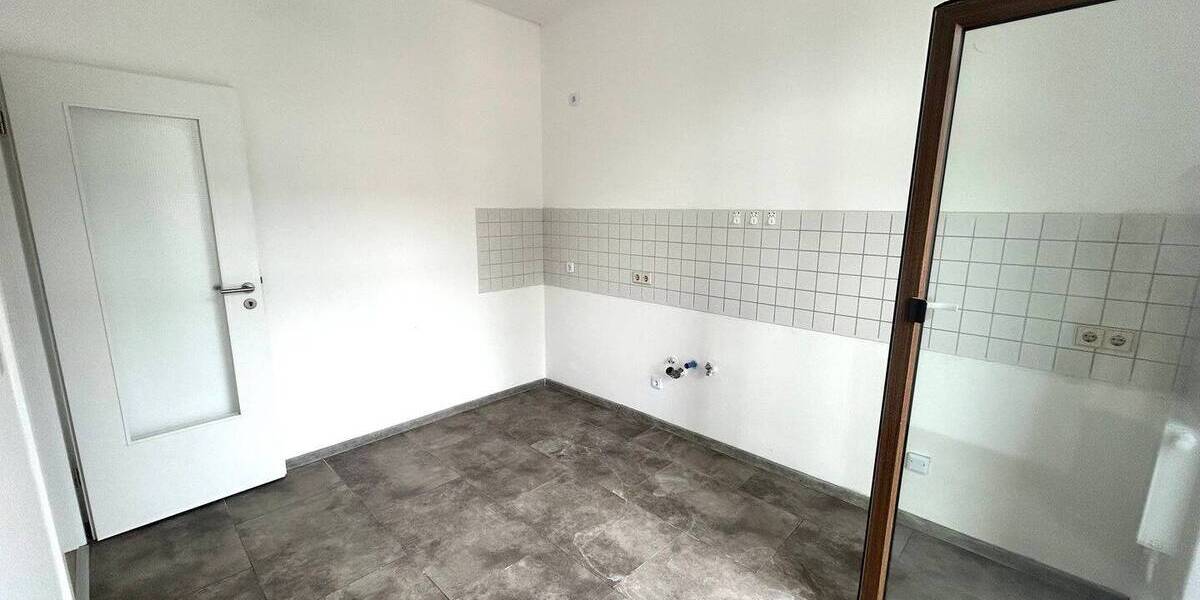 Etagenwohnung Limbach-Oberfrohna Oberfrohna - 3 Zimmer, 64 m&sup2;, 452&euro; | Angebot:26806108