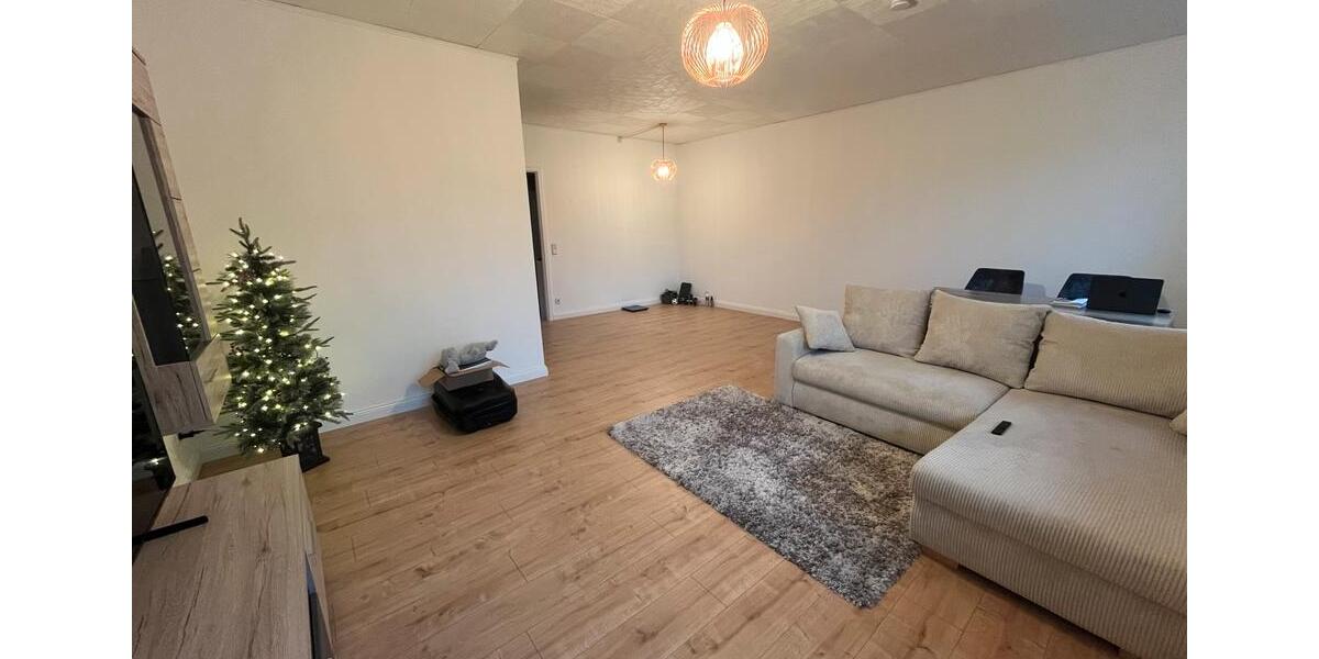 Etagenwohnung Chemnitz Markersdorf - 3 Zimmer, 68 m&sup2;, 750&euro; | Angebot:26223311