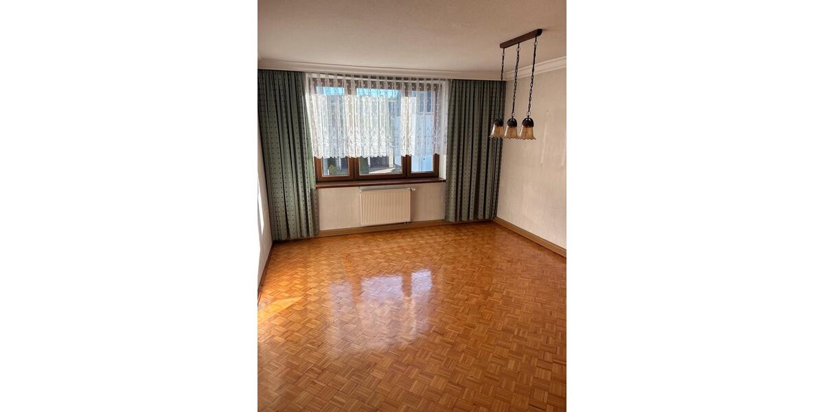 Etagenwohnung Pockau-Lengefeld Nennigmühle - 5 Zimmer, 58 m&sup2;, 25.000&euro; | Angebot:27222690