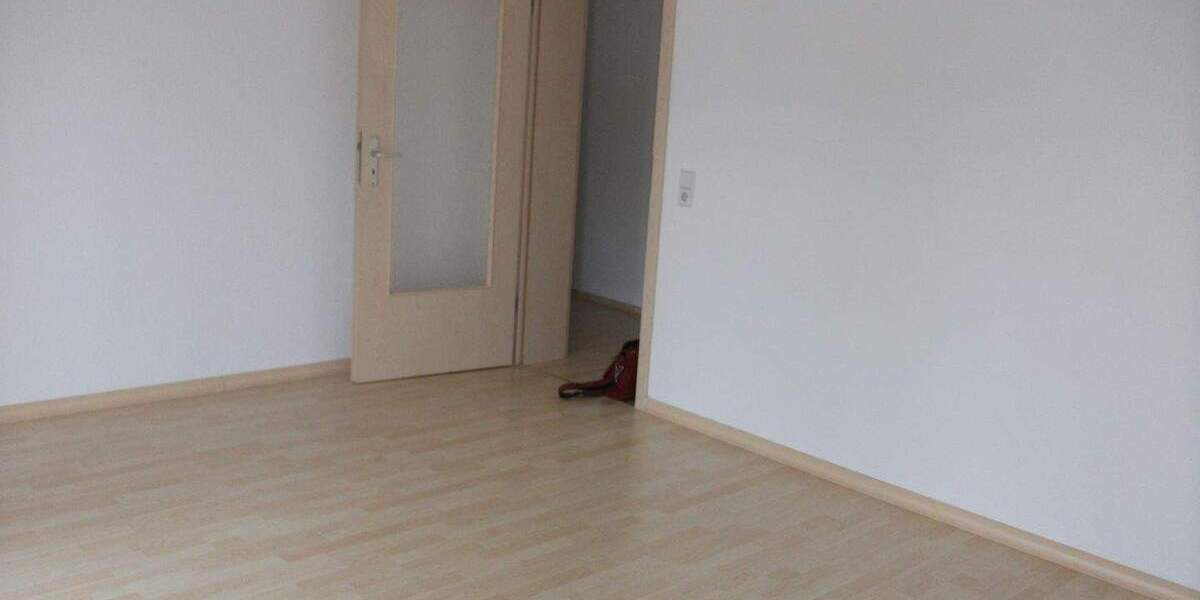 Etagenwohnung Chemnitz Gablenz - 2 Zimmer, 51 m&sup2;, 325&euro; | Angebot:23224251