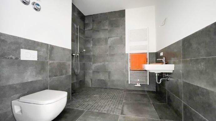 Etagenwohnung Chemnitz Altendorf - 1 Zimmer, 57 m&sup2;, 420&euro; | Angebot:25660626
