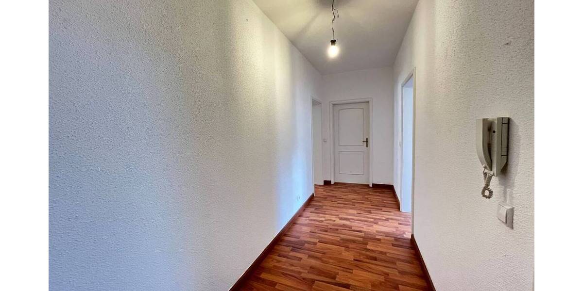 Etagenwohnung Chemnitz Altendorf - 2 Zimmer, 65 m&sup2;, 365&euro; | Angebot:26189604