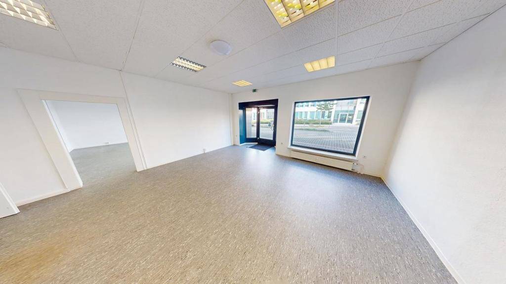 Gewerbeobjekt Chemnitz Zentrum - 4 Zimmer, 120 m&sup2;, 725&euro; | Angebot:26826556