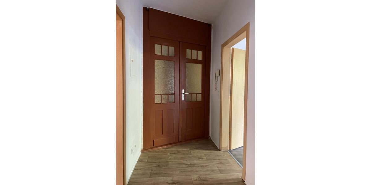 Kleines Appartement mit großem Balkon ab sofort für Eigennutzer frei! 2 zimmer