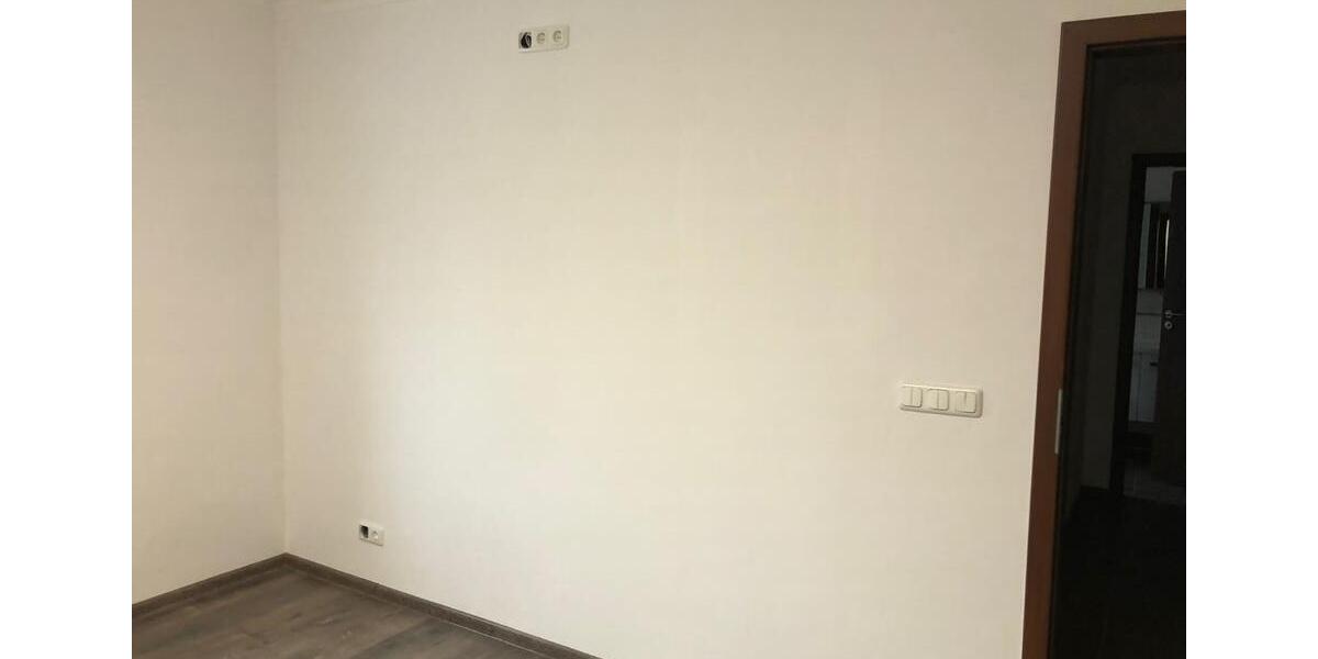 Erdgeschoßwohnung Chemnitz Klaffenbach - 3 Zimmer, 72 m&sup2;, 460&euro; | Angebot:25714816