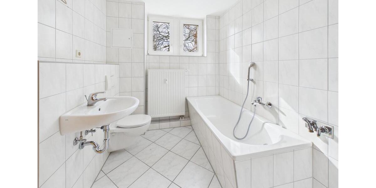 Erdgeschoßwohnung Chemnitz Ebersdorf - 2 Zimmer, 54 m&sup2;, 300&euro; | Angebot:23039487