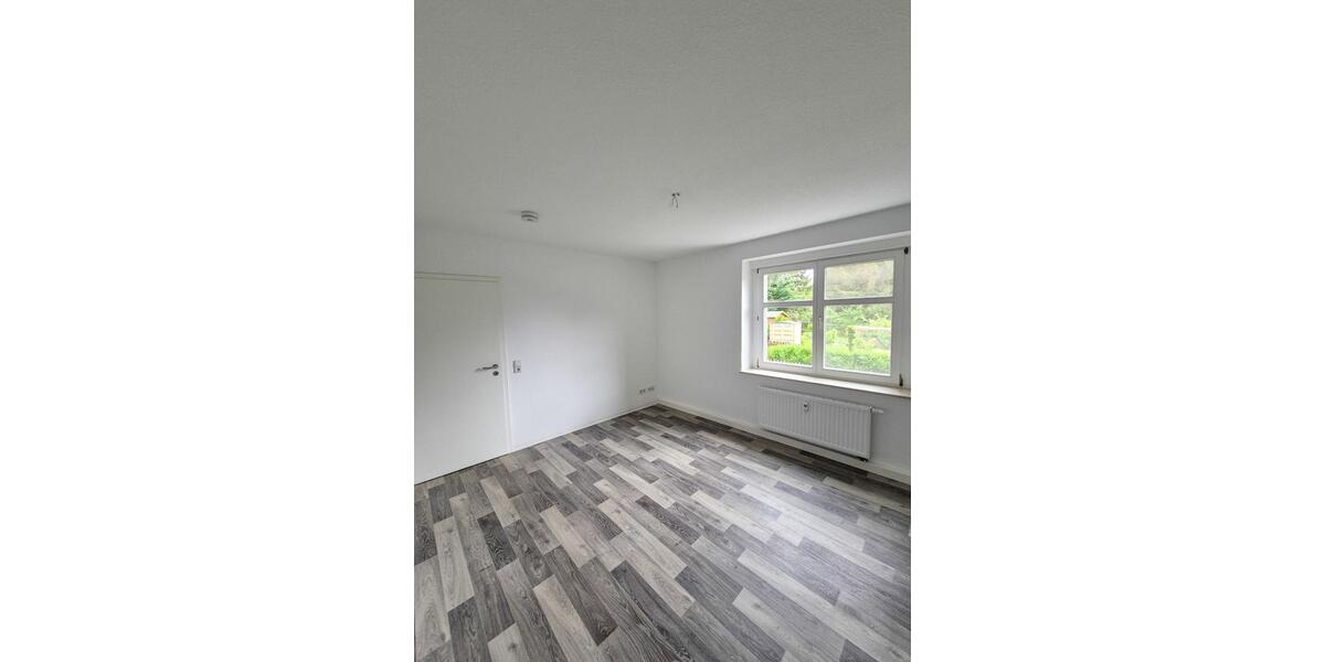 Erdgeschoßwohnung Chemnitz Klaffenbach - 2 Zimmer, 52 m&sup2;, 326&euro; | Angebot:26161465