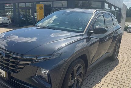 Hyundai TUCSON 16.200 km 24.800 &euro; Oelsnitz 09376