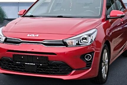 Kia Rio 22.450 km 12.990 &euro; Hartmannsdorf 09232