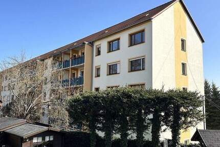 3-Raumwohnung mit Stellplatz und Balkon in Mülsen! 3 zimmer