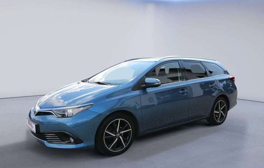 Auris