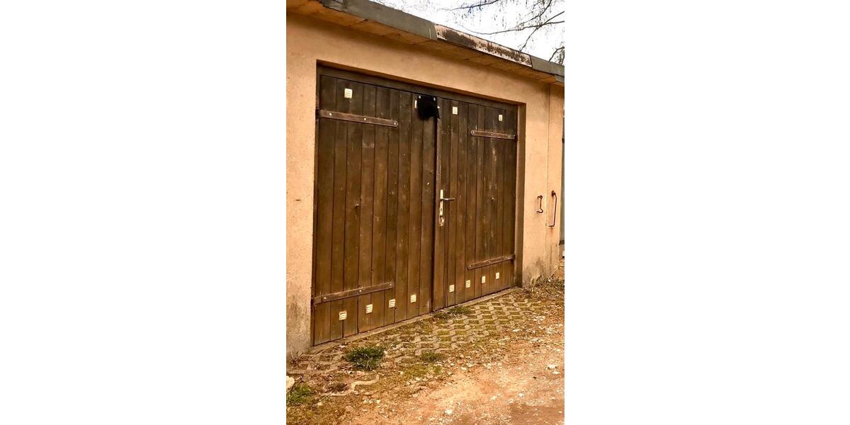 Etagenwohnung Rochlitz - 3 Zimmer, 60 m&sup2;, 28.000&euro; | Angebot:27083990