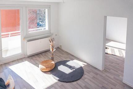 Wohnung Chemnitz Adelsberg - 3 Zimmer, 59 m&sup2;, 370&euro; | Angebot:26682175
