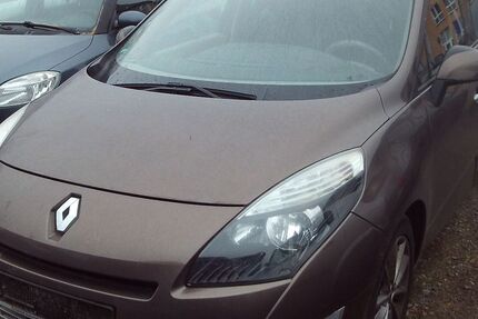 Renault Scenic 141.000 km 3.200 &euro; Limbach-Oberfrohna 09212