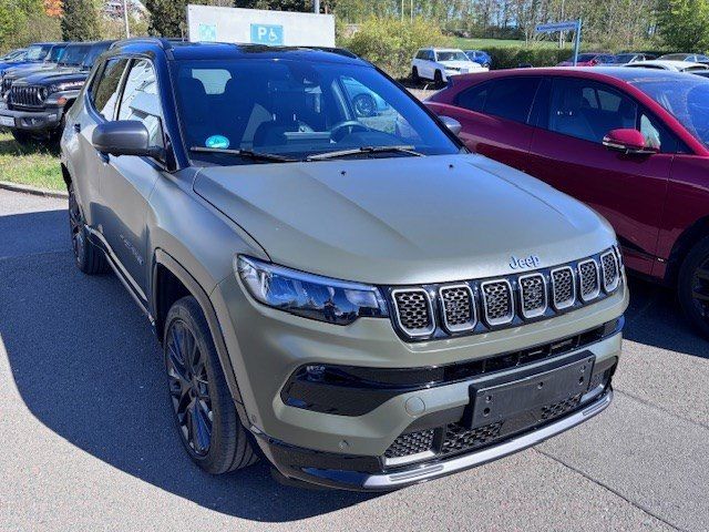 Jeep Compass 30.380 km 22.490 &euro; Chemnitz 09130