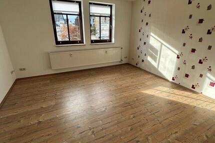 2-Raum Wohnung im Zentrum von Hartenstein! 2 zimmer