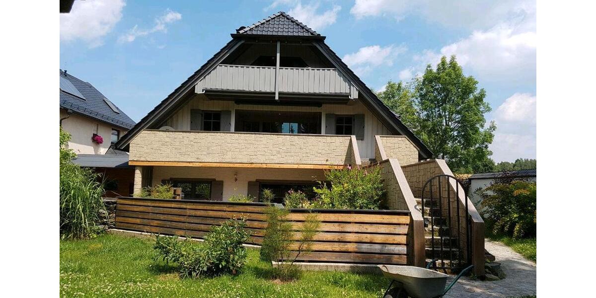 Dachgeschoßwohnung Chemnitz Adelsberg - 2 Zimmer, 80 m&sup2;, 600&euro; | Angebot:26656208