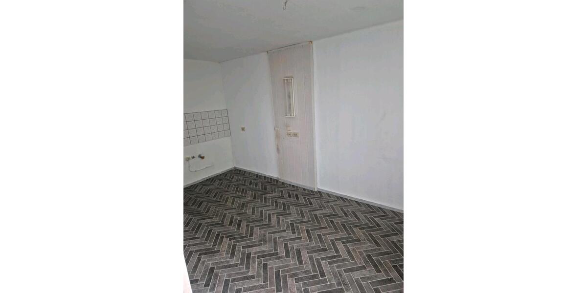 Einfamilienhaus Limbach-Oberfrohna Oberfrohna - 5 Zimmer, 150 m&sup2;, 10.000&euro; | Angebot:26131789