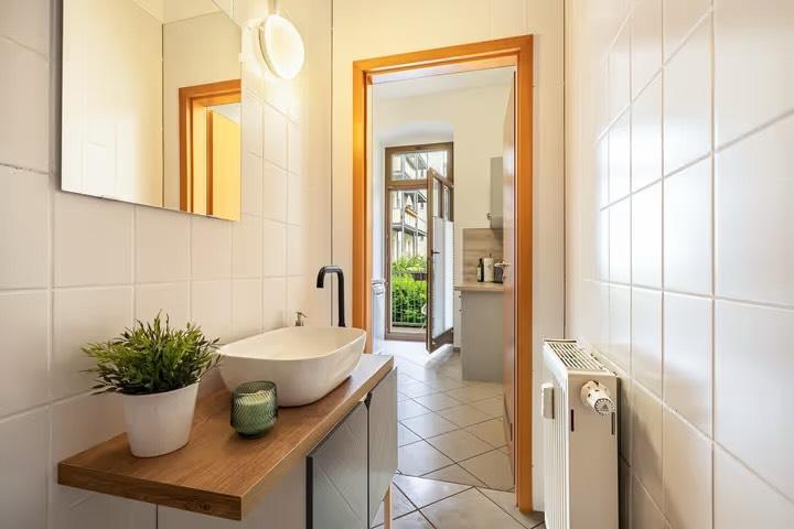 Erdgeschoßwohnung Chemnitz Altchemnitz - 2 Zimmer, 65 m&sup2;, 115.000&euro; | Angebot:26972789