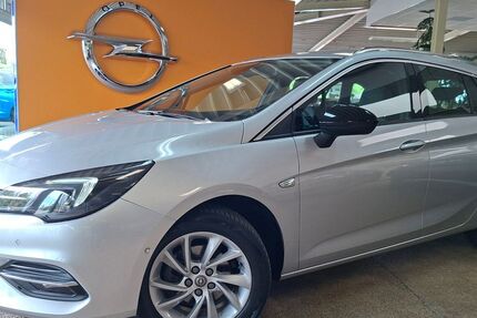 Opel Astra 61.450 km 13.990 &euro; Altmittweida 09648