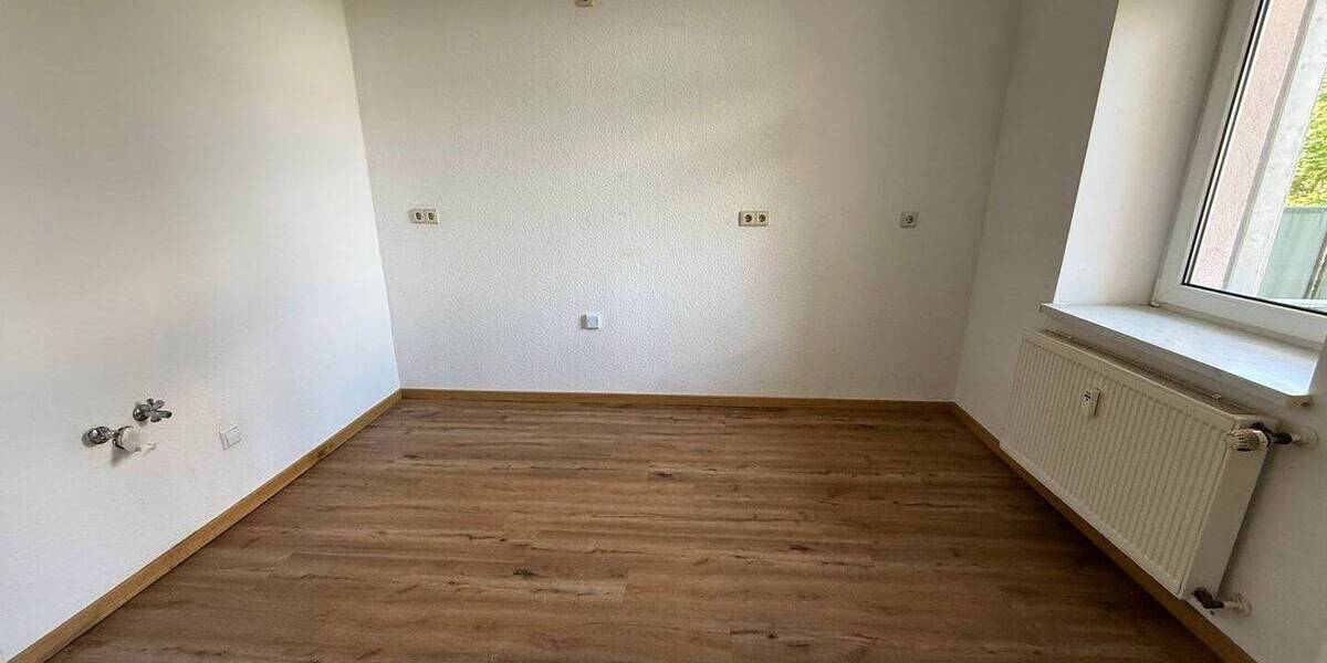 Etagenwohnung Chemnitz Lutherviertel - 5 Zimmer, 141 m&sup2;, 990&euro; | Angebot:26672704