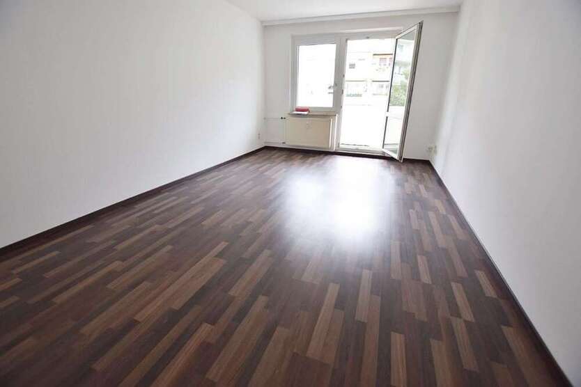 Wohnung zum Mieten in Chemnitz 410 € 82 m²