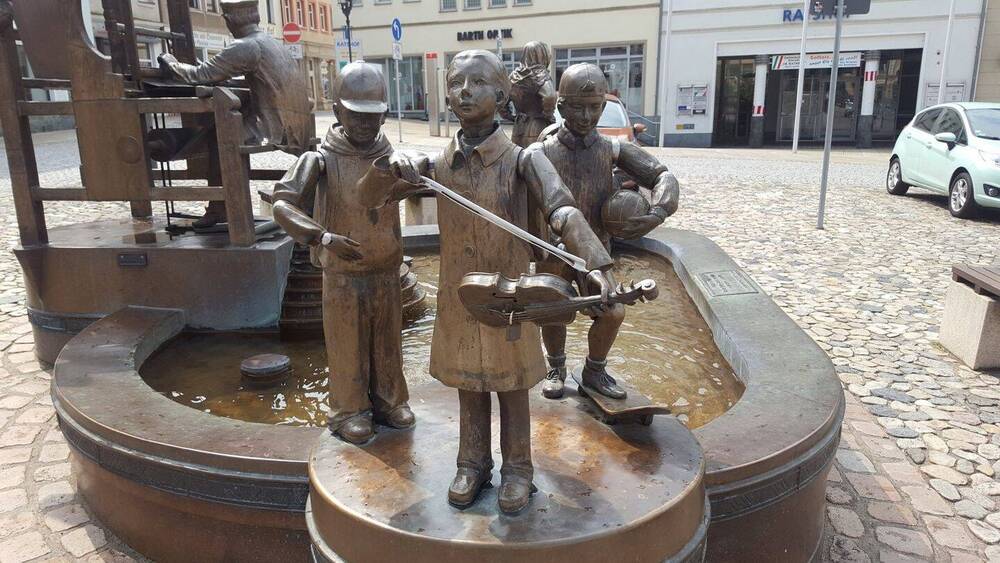 1,5-Raumwhg. mit EBK und Stpl. in historischem Villenviertel, Leerstehend. 1 zimmer