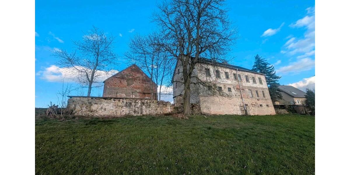 Bauernhaus, Landhaus Glauchau - 12 Zimmer, 800 m&sup2;, 80.000&euro; | Angebot:26699971