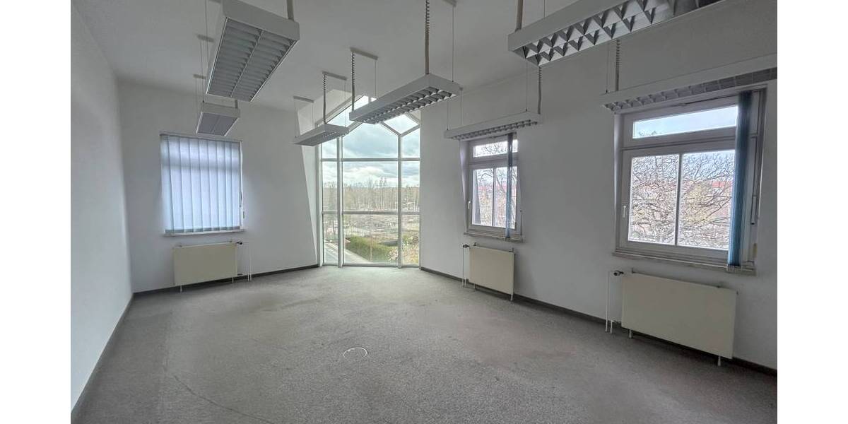 Gewerbeobjekt Chemnitz Altendorf - 1.300&euro; | Angebot:24034927