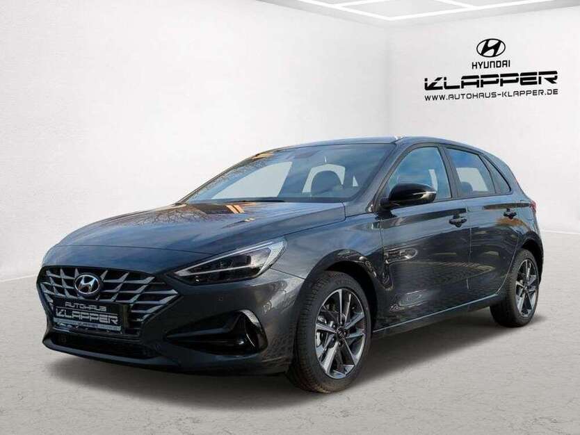 i30
