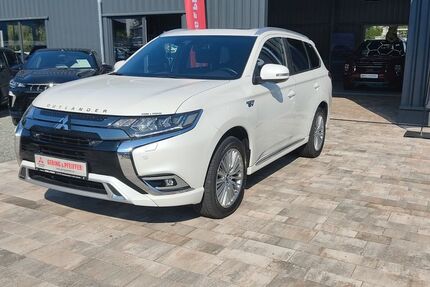 Mitsubishi Plug-in Hybrid Outlander 91.000 km 22.990 &euro; Chemnitz 09116