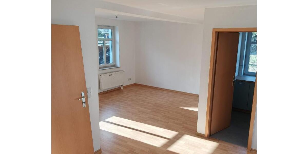 Etagenwohnung Chemnitz Wittgensdorf - 2 Zimmer, 43 m&sup2;, 330&euro; | Angebot:26338026