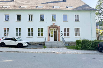 Gewerbeobjekt Zschopau - 5 Zimmer, 111 m&sup2;, 750&euro; | Angebot:25688184