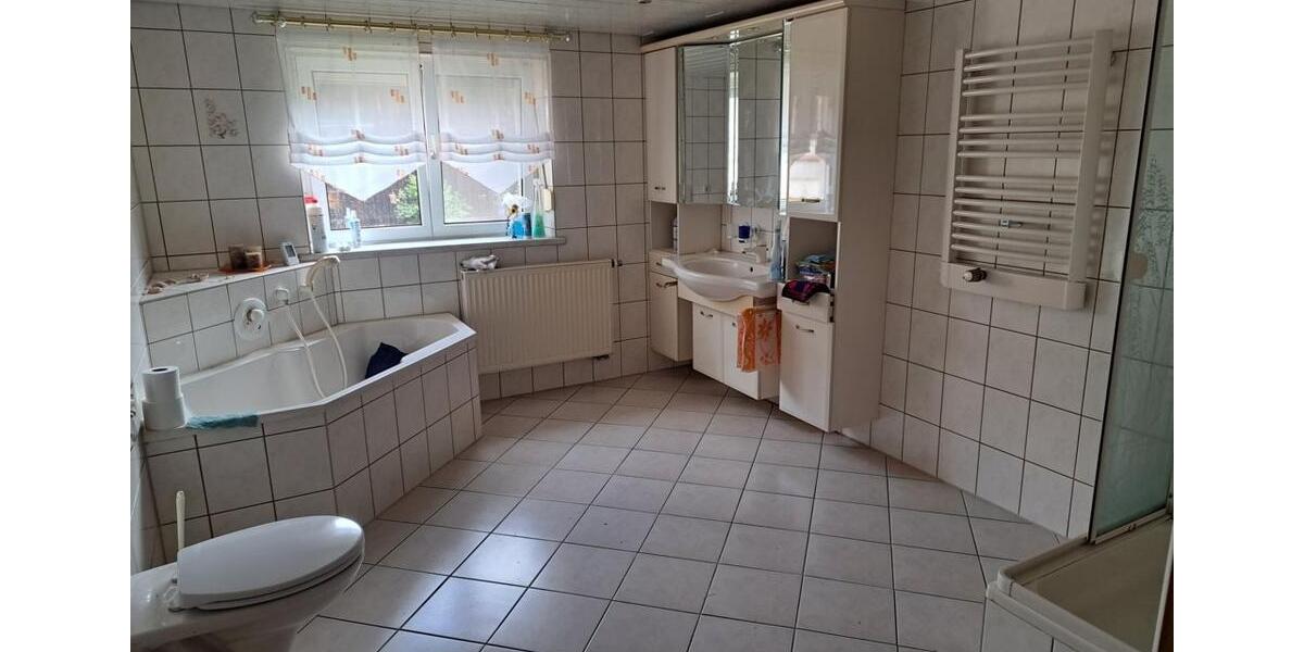 Bauernhaus, Landhaus Frankenberg (Sachsen) - 10 Zimmer, 220 m&sup2;, 300.000&euro; | Angebot:26817427