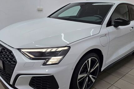 Audi A3 17.600 km 31.990 &euro; Chemnitz 09114