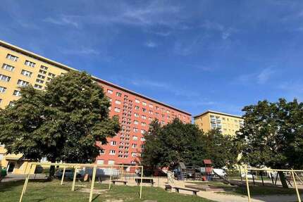 Wohnung Chemnitz Zentrum - 3 Zimmer, 71 m&sup2;, 425&euro; | Angebot:26512090