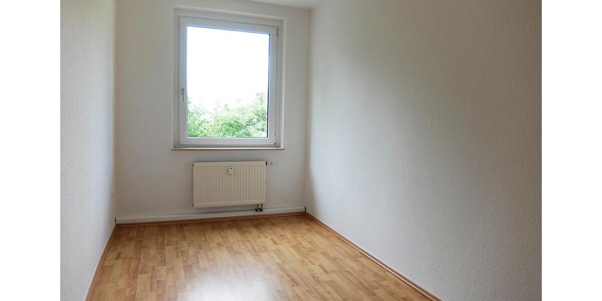 Etagenwohnung Chemnitz Adelsberg - 3 Zimmer, 61 m&sup2;, 300&euro; | Angebot:26263463