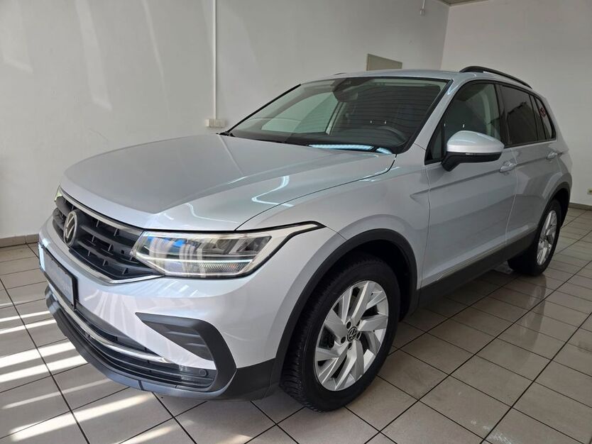 VW Tiguan 127.980 km 24.990 € Chemnitz 09114