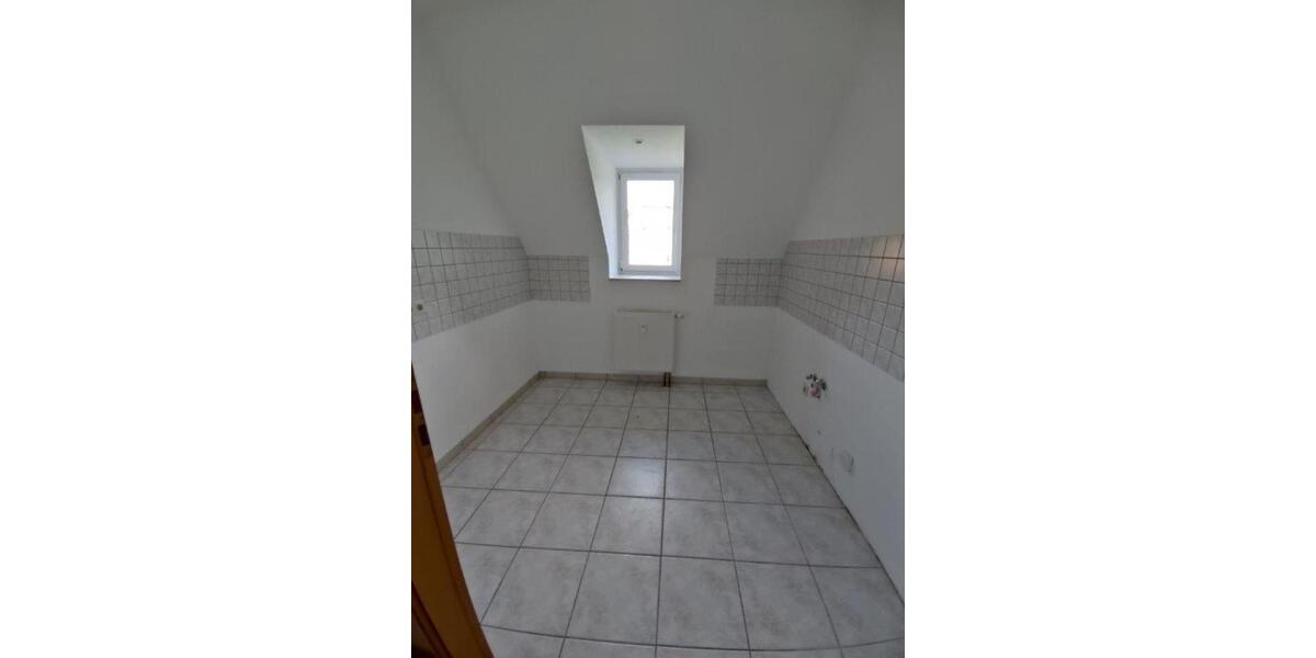 Dachgeschoßwohnung Grünhainichen - 3 Zimmer, 55 m&sup2;, 240&euro; | Angebot:12497011