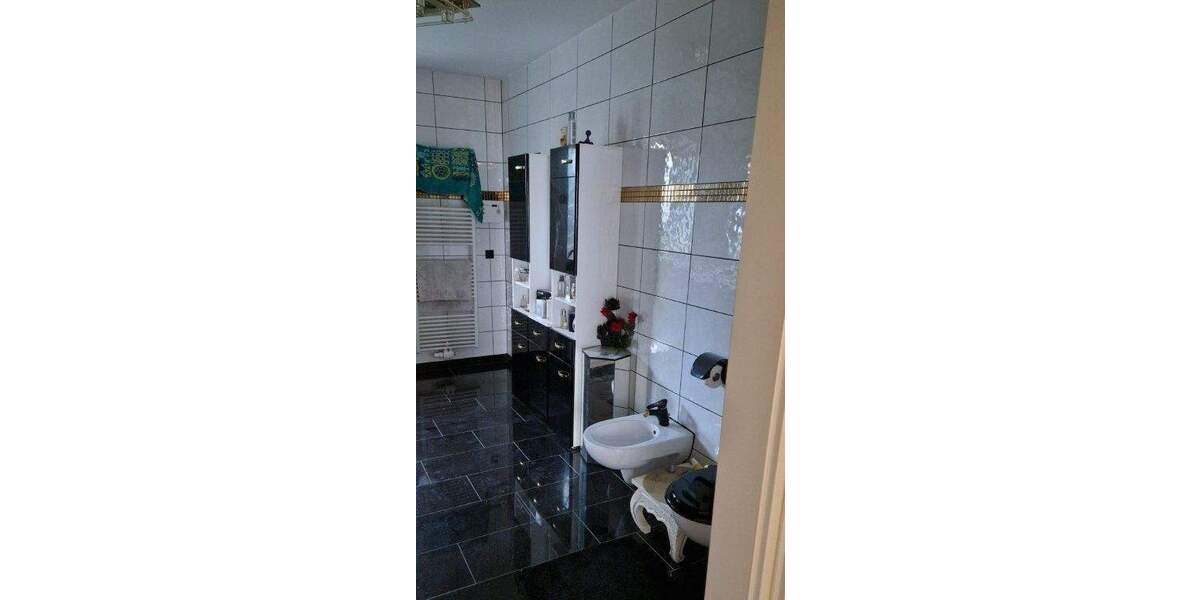 Einfamilienhaus Hartmannsdorf - 5 Zimmer, 160 m&sup2;, 350.000&euro; | Angebot:25775287