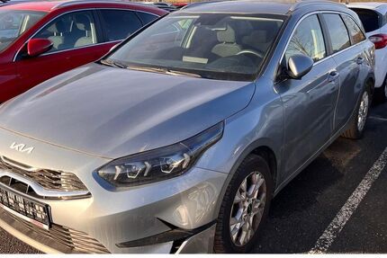 Kia ceed Sportswagon 43.300 km 19.999 &euro; Oberlungwitz 09353